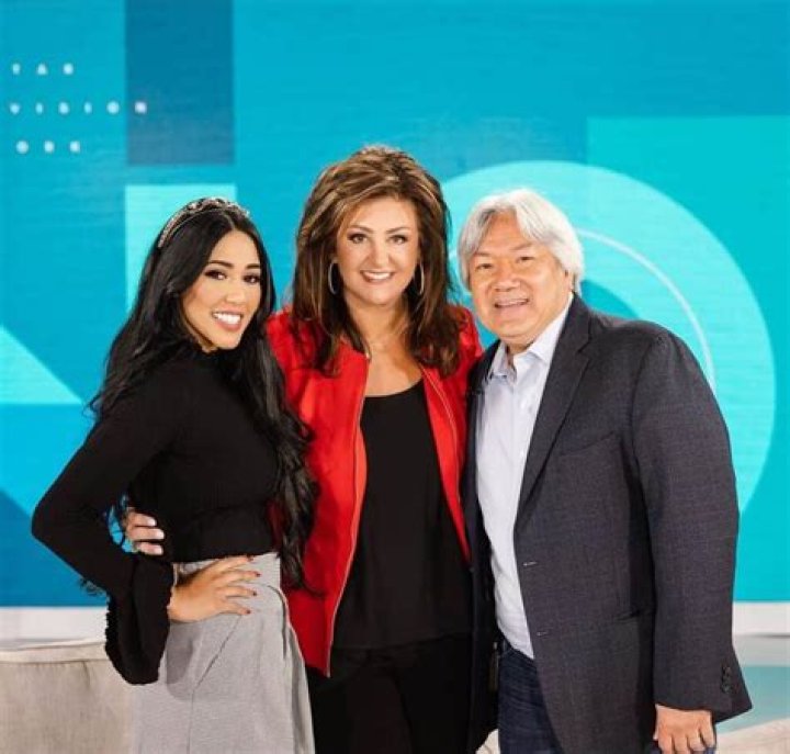 Melanie King's Age, Career, And YouTube Success