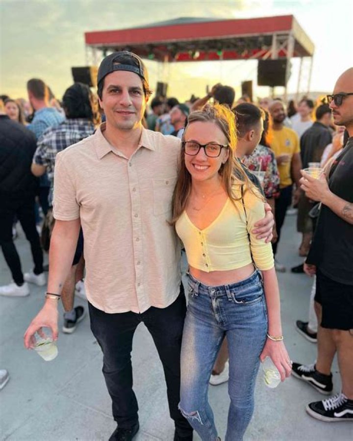 Unveiling Kat Timpf's Height And Weight: A Comprehensive Guide